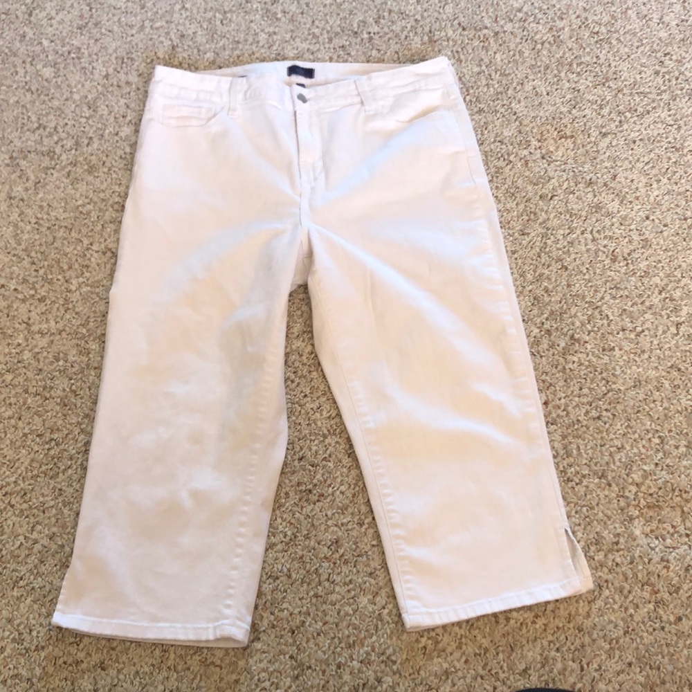 NYDJ White Denim Crop Capris